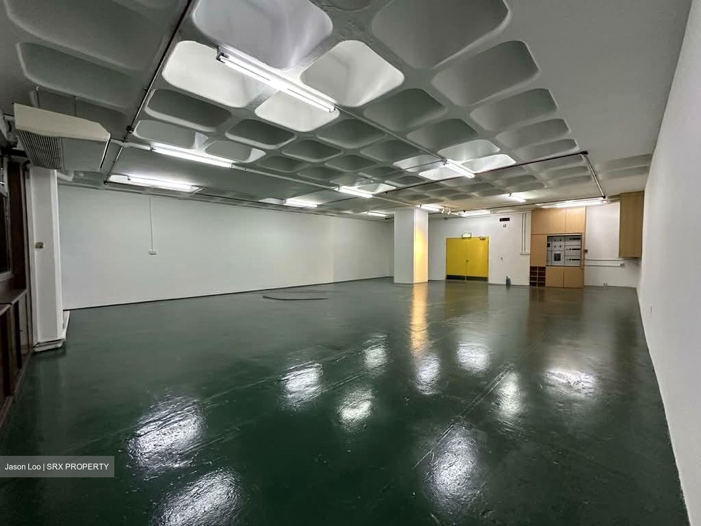 Valiant Industrial Building (D13), Factory #540445421